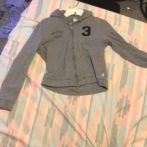 I am selling a light jacket